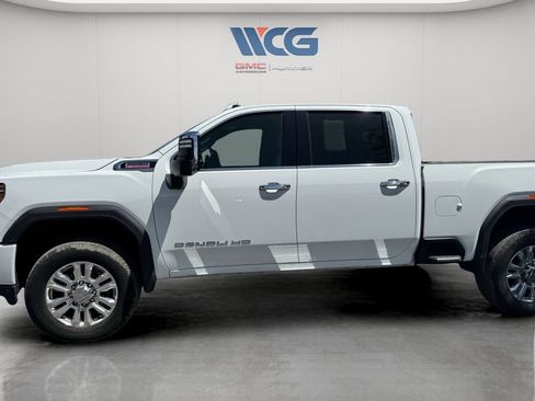 Used 2020 GMC Sierra 2500 Denali w/ Denali Ultimate Package AWD/4WD image 7