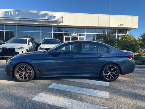 Certified 2023 BMW M550i xDrive w/ Dynamic Handling Package image 2