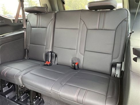 New 2026 Chevrolet Suburban RST w/ RST Capability Package image 31