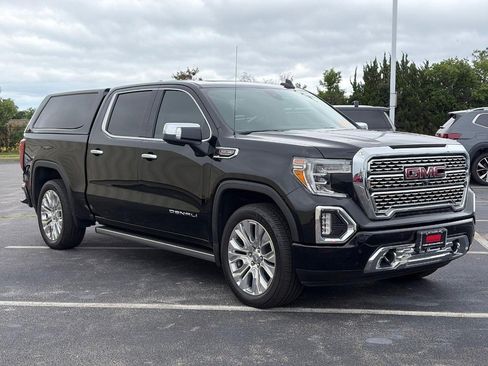 Used 2020 GMC Sierra 1500 Denali w/ Denali Ultimate Package AWD/4WD image 3