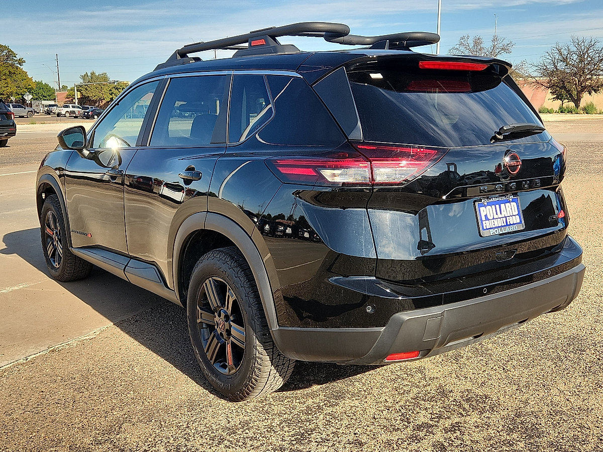Used 2026 Nissan Rogue SV AWD/4WD image 3