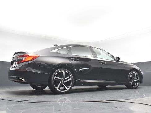 Used 2019 Honda Accord Sport image 22