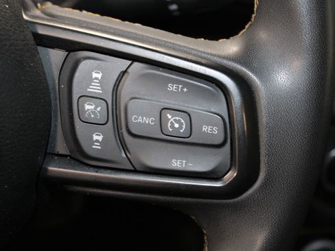 Used 2024 Jeep Wrangler Unlimited Sport AWD/4WD image 22