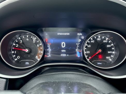 Used 2018 Jeep Compass Limited w/ Navigation Group AWD/4WD image 10