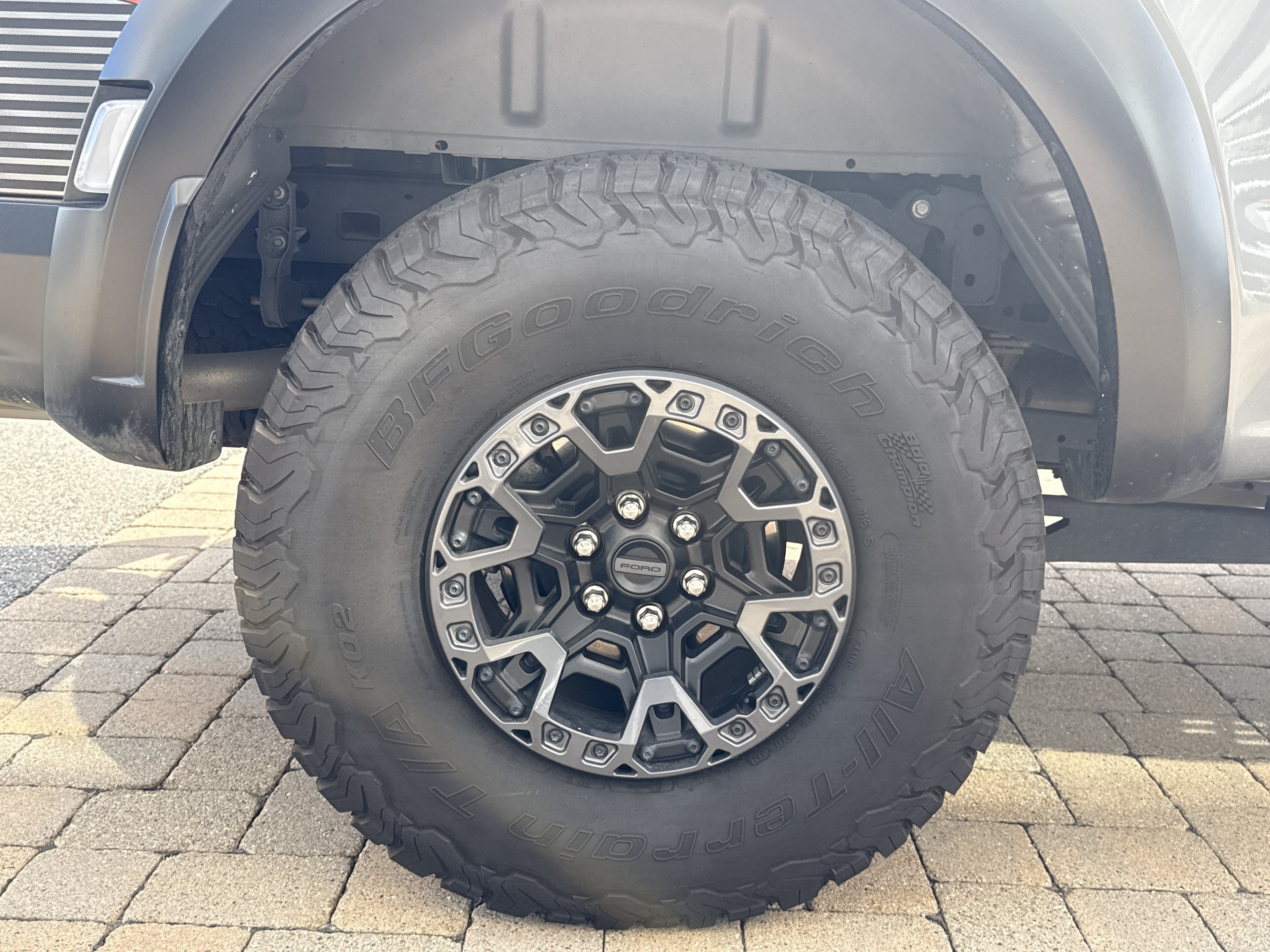 Used 2024 Ford F150 Raptor w/ Equipment Group 803A Raptor R AWD/4WD image 31