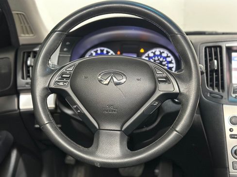 Used 2015 INFINITI Q40 w/ Moonroof Package image 13