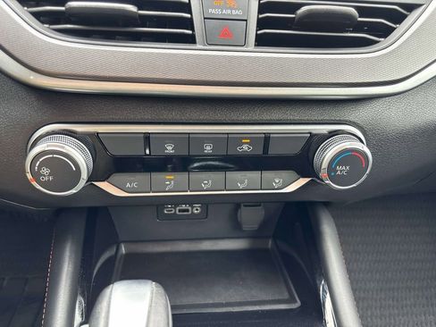 Certified 2023 Nissan Altima 2.5 SR AWD/4WD image 24