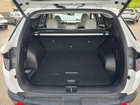 Certified 2024 Hyundai Tucson Limited FWD image 25