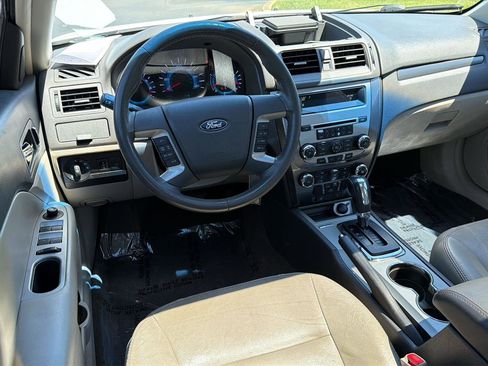 Used 2011 Ford Fusion SEL w/ 302A Rapid Spec Order Code FWD image 18