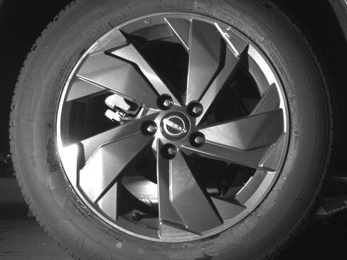 Used 2025 Nissan Rogue SV FWD image 15