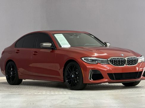 Used 2020 BMW M340i xDrive w/ Executive Package AWD/4WD image 6