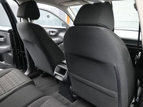 Used 2025 Honda HR-V LX image 24