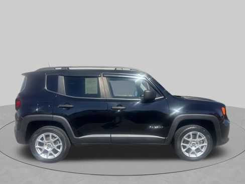 Used 2019 Jeep Renegade Sport w/ Sport Appearance Group AWD/4WD image 7