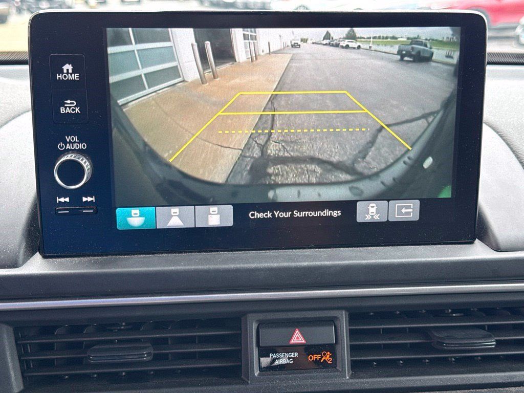 Used 2024 Honda Pilot EX-L image 23