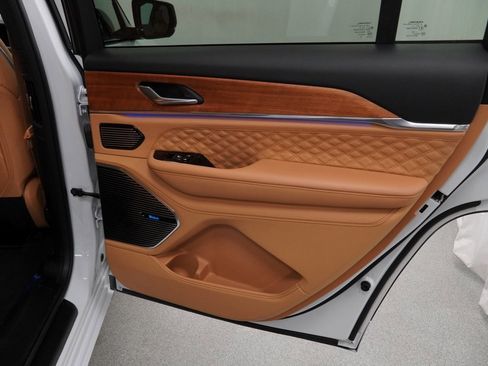 Certified 2024 Jeep Grand Cherokee L Summit image 49