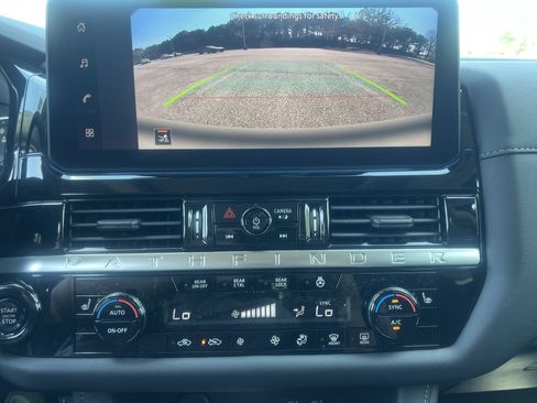 New 2026 Nissan Pathfinder SV image 4