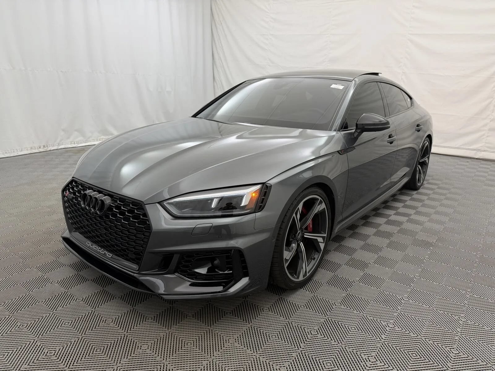 Used 2019 Audi RS 5 Sportback w/ RS Driver Assistance Package AWD/4WD image 2