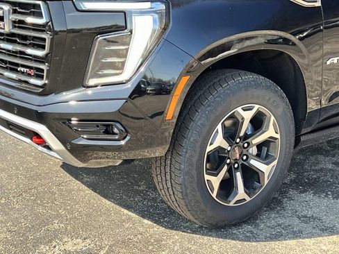 New 2026 GMC Yukon AT4 w/ AT4 Premium Plus Package image 9