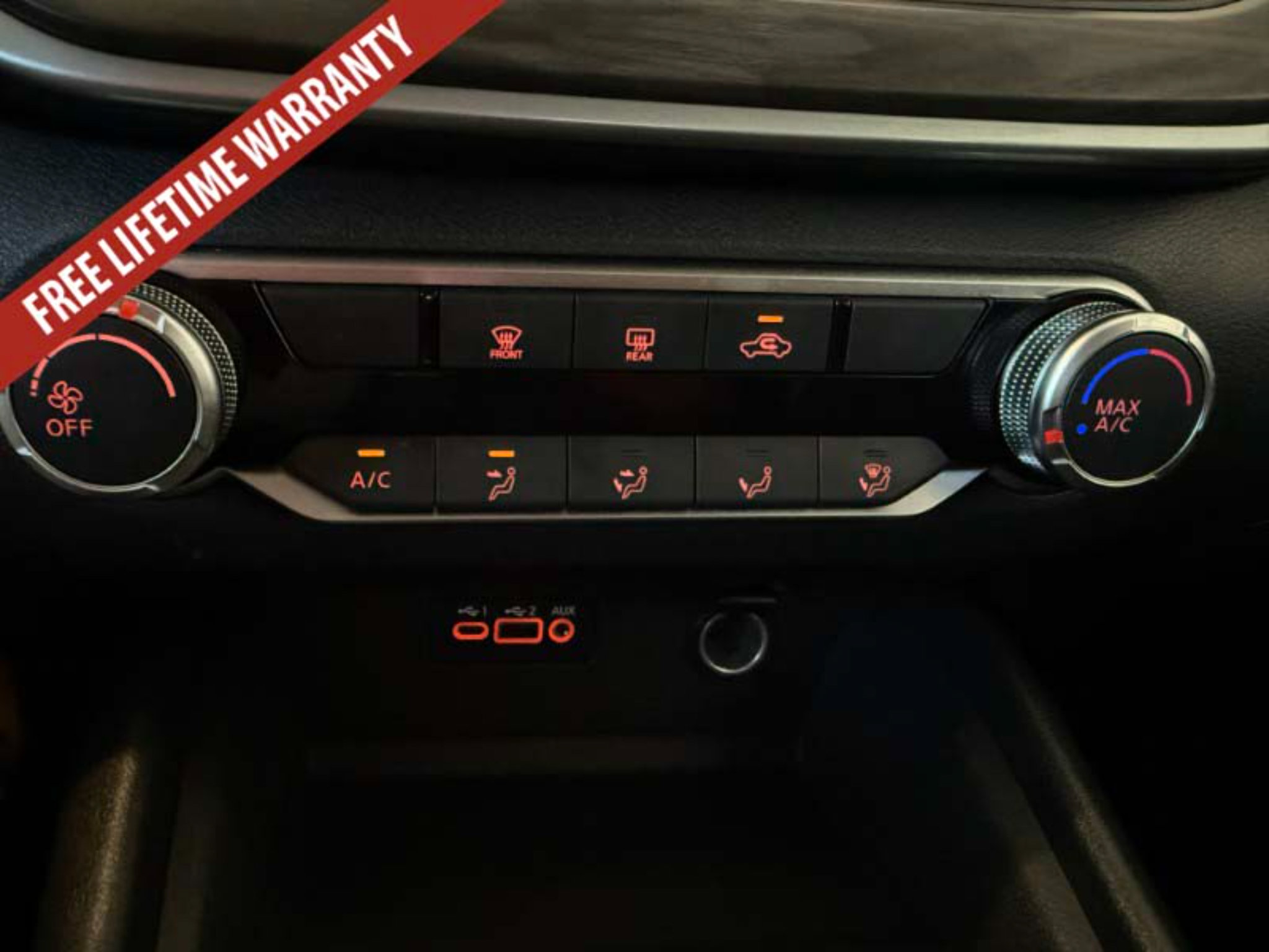 Used 2025 Nissan Altima 2.5 SV FWD image 34