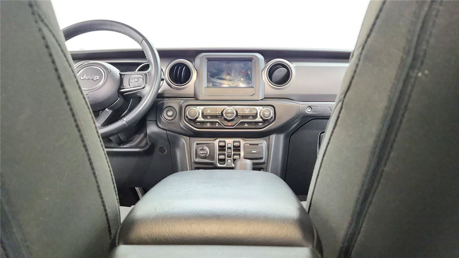 Used 2021 Jeep Wrangler Unlimited Sport AWD/4WD image 22