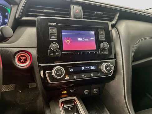 Used 2019 Honda Insight LX image 25