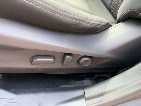 Used 2020 Subaru Outback Premium AWD/4WD image 14