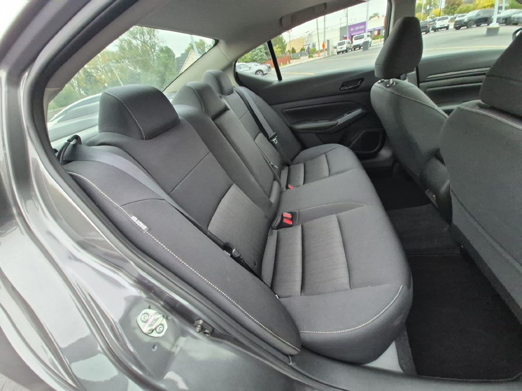 Used 2025 Nissan Altima 2.5 SV w/ SV Special Edition Package FWD image 26