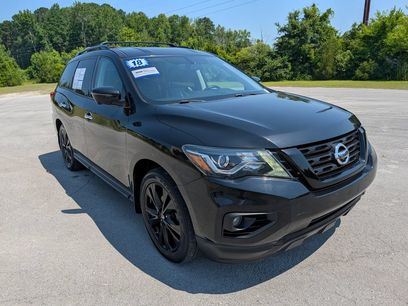 Used 2018 Nissan Pathfinder SL w/ Midnight Edition Package