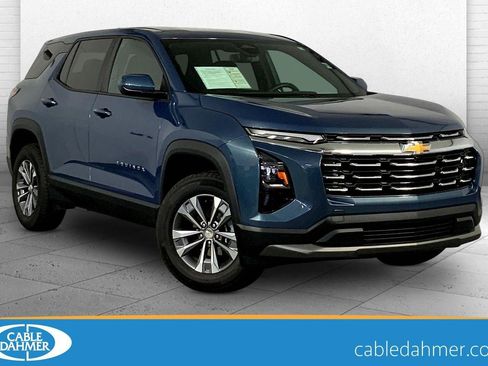 Used 2025 Chevrolet Equinox LT AWD/4WD image 1