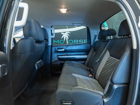 Used 2019 Toyota Tundra SR5 AWD/4WD image 12