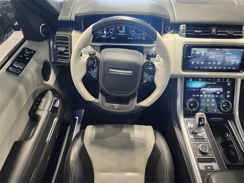 Used 2022 Land Rover Range Rover Sport SVR image 13