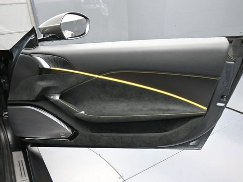 Used 2022 Ferrari Roma image 27