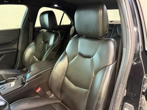 Used 2021 Cadillac CT4 Luxury w/ Cold Weather Package AWD/4WD image 22