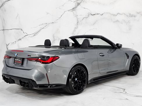 Used 2022 BMW M4 xDrive Competition image 11