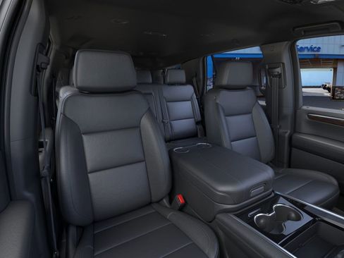 New 2026 Chevrolet Tahoe LT image 17