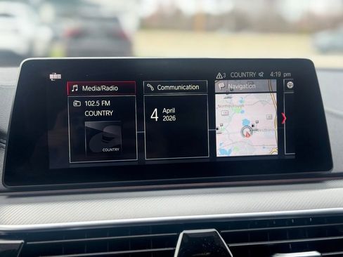 Used 2019 BMW M5 w/ Executive Package image 19