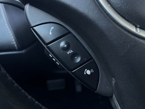 Used 2006 Aston Martin DB9 Volante image 37