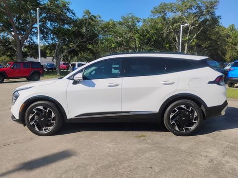 Used 2023 Kia Sportage SX FWD image 11