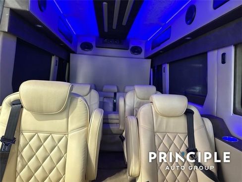 Used 2020 RAM ProMaster 3500 w/ Premium Appearance Group image 16