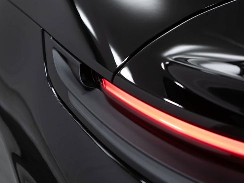 New 2026 Porsche 911 GT3 image 18