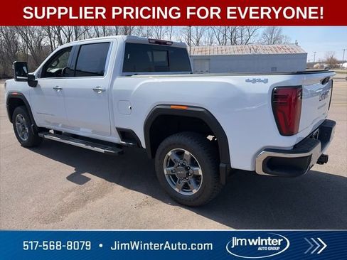 New 2026 GMC Sierra 2500 SLT w/ SLT Premium Package AWD/4WD image 8