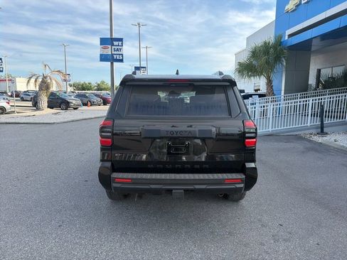 Used 2026 Toyota 4Runner SR5 image 27