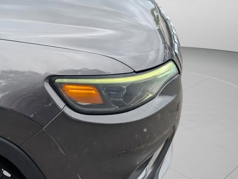 Used 2019 Jeep Cherokee Limited w/ Trailer Tow Group image 29