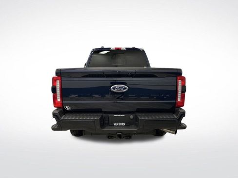 Used 2024 Ford F250 XLT w/ XLT Premium Package image 14