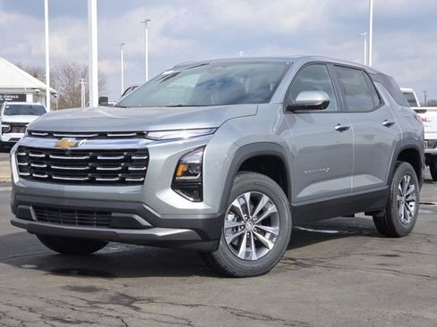 New 2026 Chevrolet Equinox LT w/ Safety and Technology Package FWD image 2