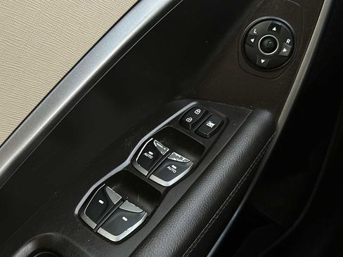 Used 2017 Hyundai Santa Fe Sport image 15