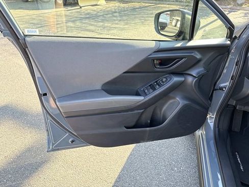 Used 2024 Subaru Crosstrek 2.0i Premium image 13