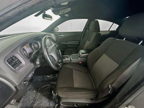 Used 2023 Dodge Charger SXT RWD image 13