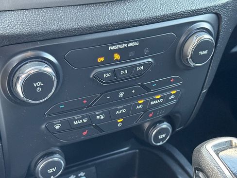 Used 2019 Ford Ranger XLT RWD image 19