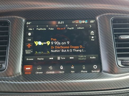 Used 2023 Dodge Charger SXT w/ Plus Group RWD image 17